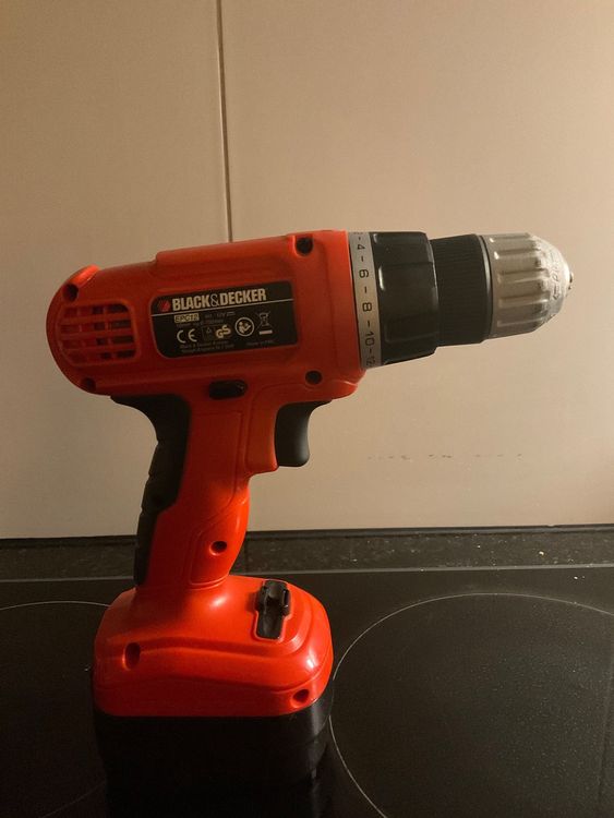 Akku Schrauber Black&Decker EPC 12 | Kaufen auf Ricardo