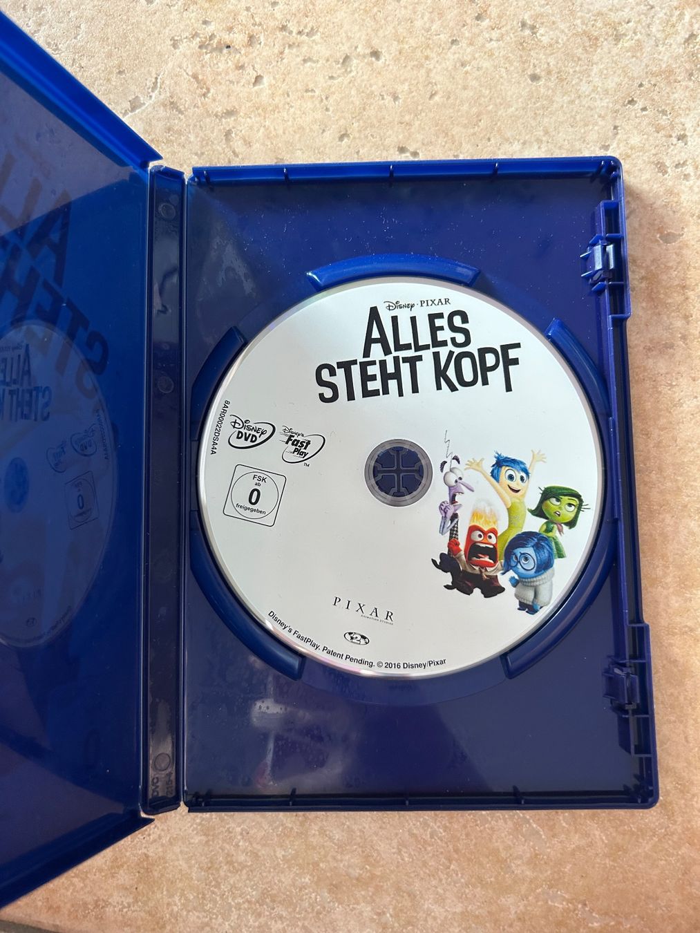 Tous les DVDs: DVD: Alles steht Kopf – D'occasion à Oberkulm par angela_05 2