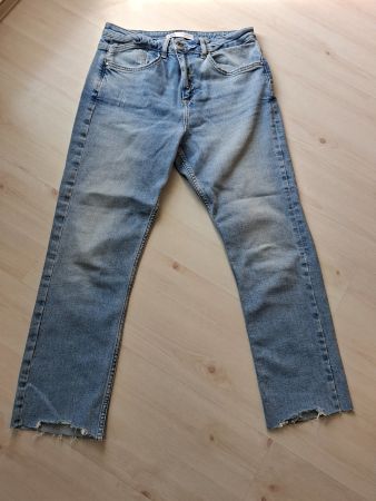 Zara Jeans, hellblau, Gr. 40, Top Zustand für den Sommer!