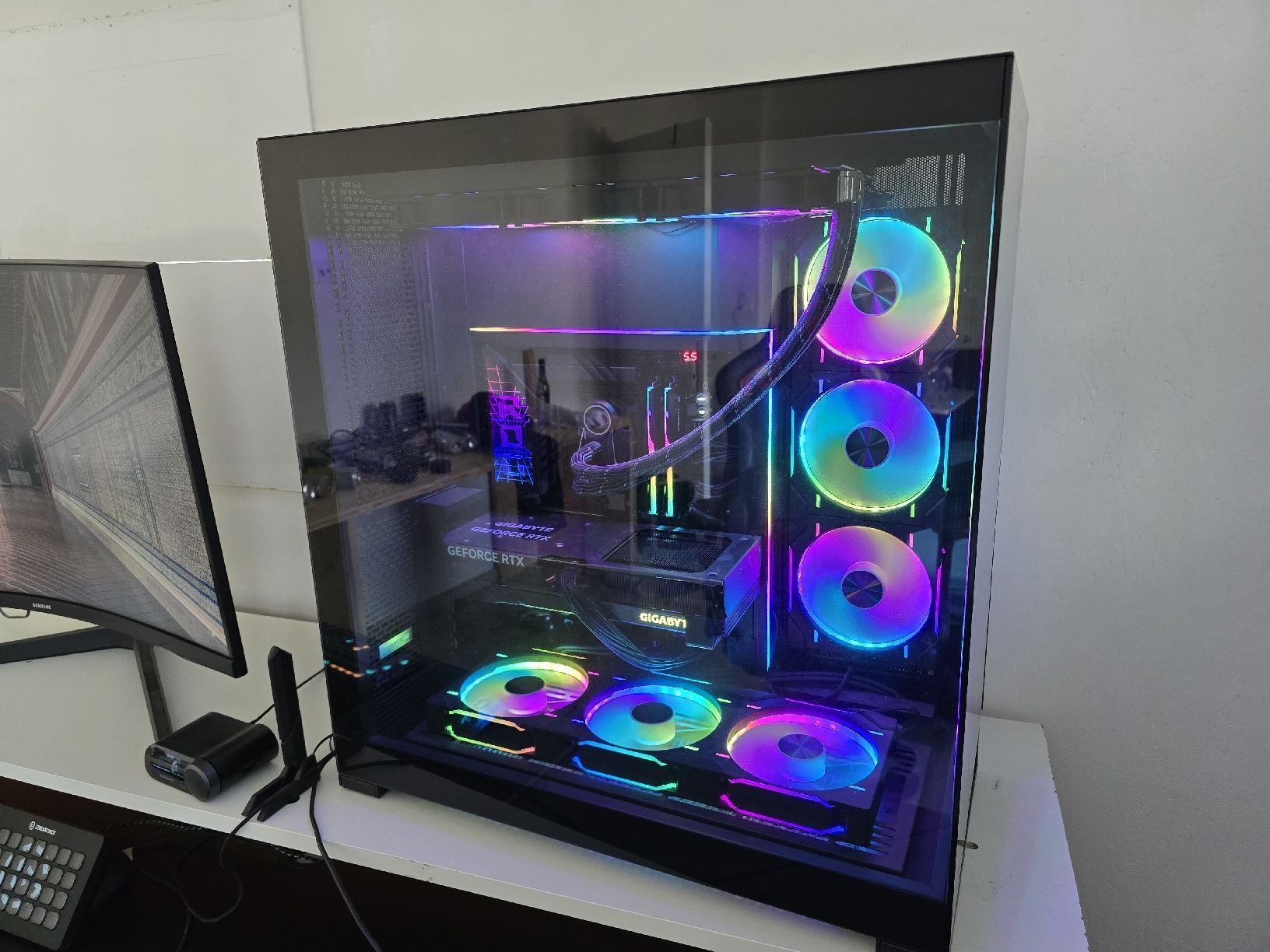 PC: Gaming PC full setup + Extras. Top Zustand – Nuovo (secondo la descrizione) da Züberwangen venduto da nachspce 2