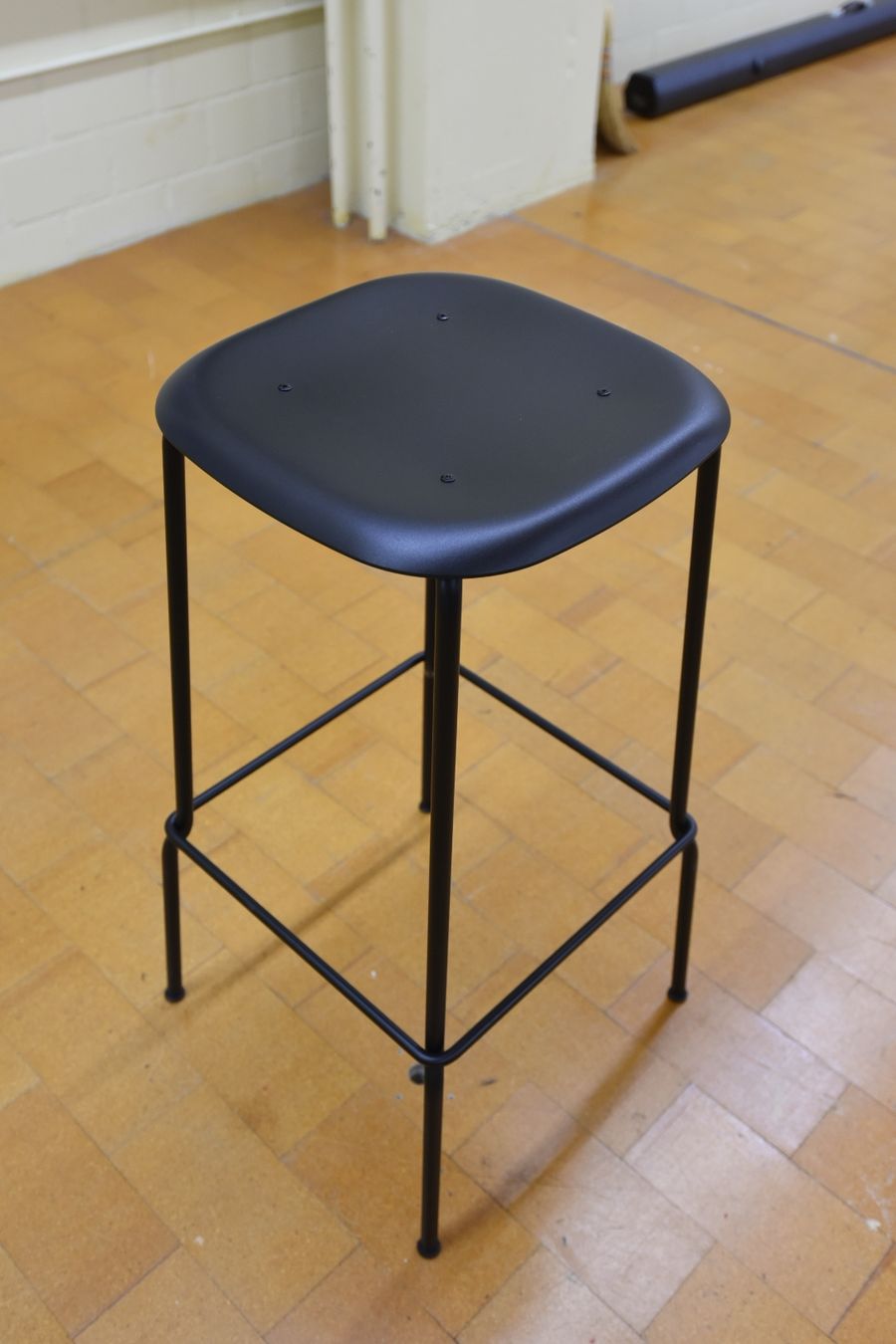 Hay Sgabelli: Designer Barhocker Soft Edge 85 von HAY – Usato da Lichtensteig venduto da Polsterwerk 5