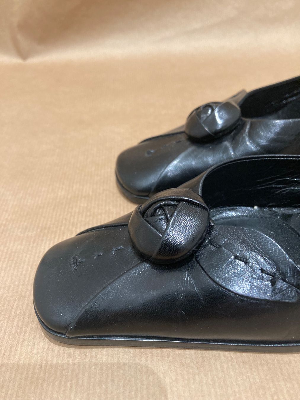 Prada Scarpe da donna: Prada sabot no 35 – Usato da Paradiso venduto da Kayakara 4