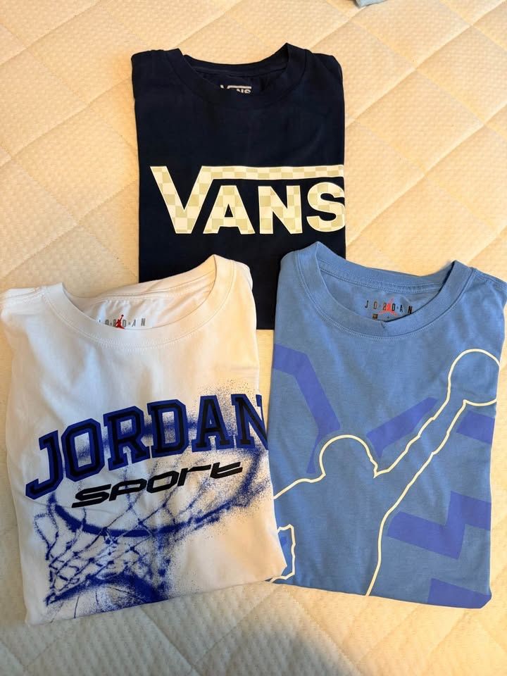 Ensembles coordonnés: T-Shirt Gr. 158/164 – D'occasion à Horgen par Jo79