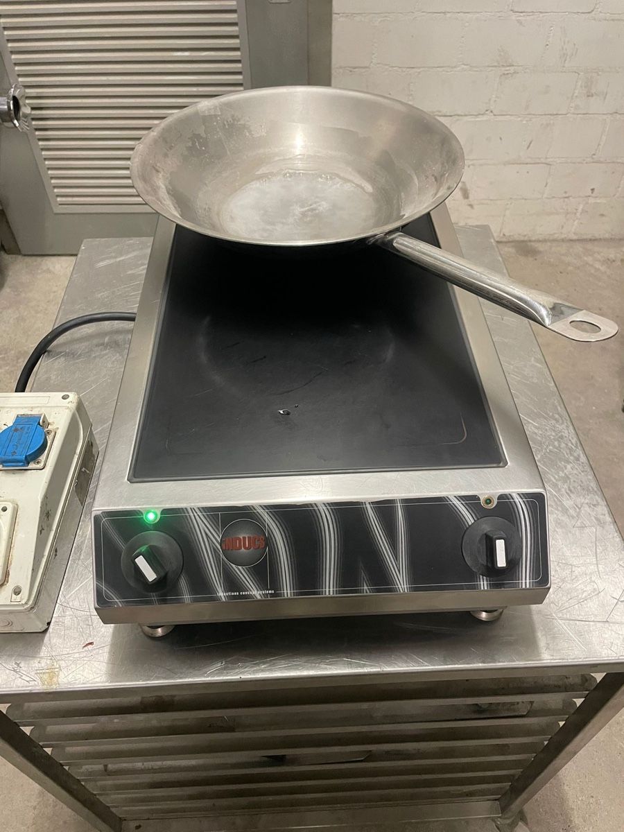 Elettrodomestici da cucina: Induktion – Usato da Rupperswil venduto da Tinka88 1
