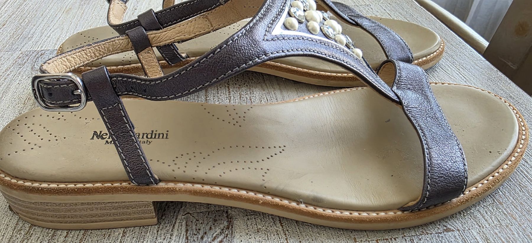 Scarpe da donna: sandales cuir bleu/gris taille 38 – Usato da Yverdon-les-Bains venduto da van_dq65 7