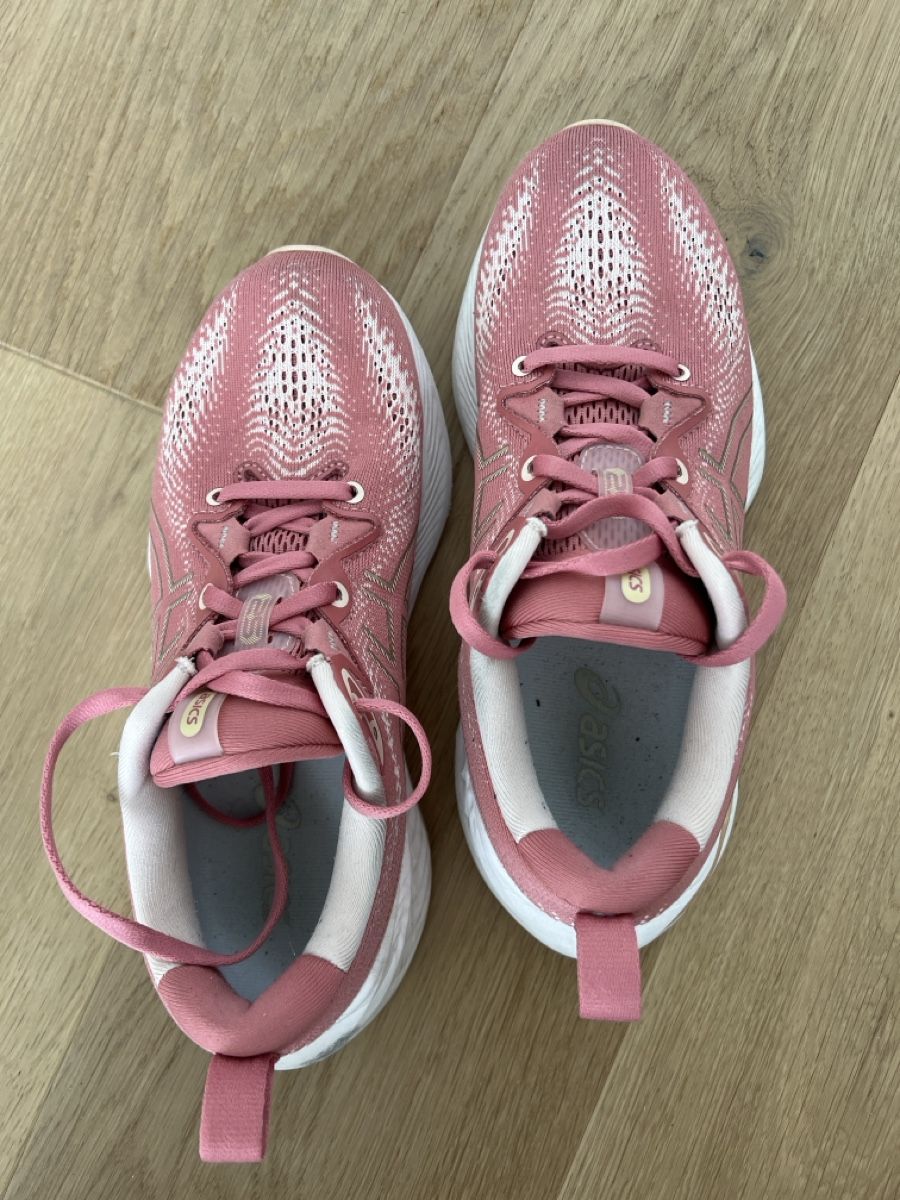 Asics Scarpe da donna: Ascis PureGel – Usato da Immensee venduto da LizzaSch03 3