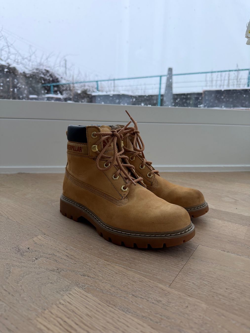 Caterpillar Scarpe da donna: Caterpillar 38 – Usato da Hauterive NE venduto da mwueth