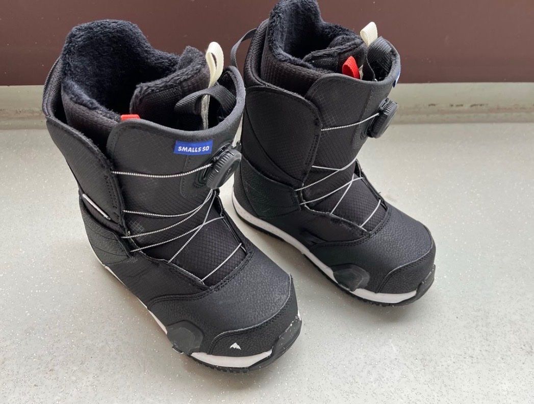 Burton Scarpe per ragazzi: Burton Small Snowboard Boots Gr. 38 – Usato da Berneck venduto da noe_mkw5 1