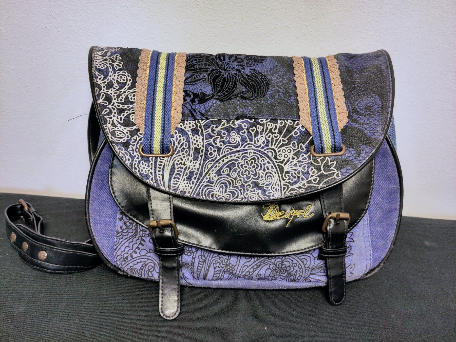 Desigual Borse da donna: Desigual Tasche – Usato da Meilen venduto da Glaussonauten