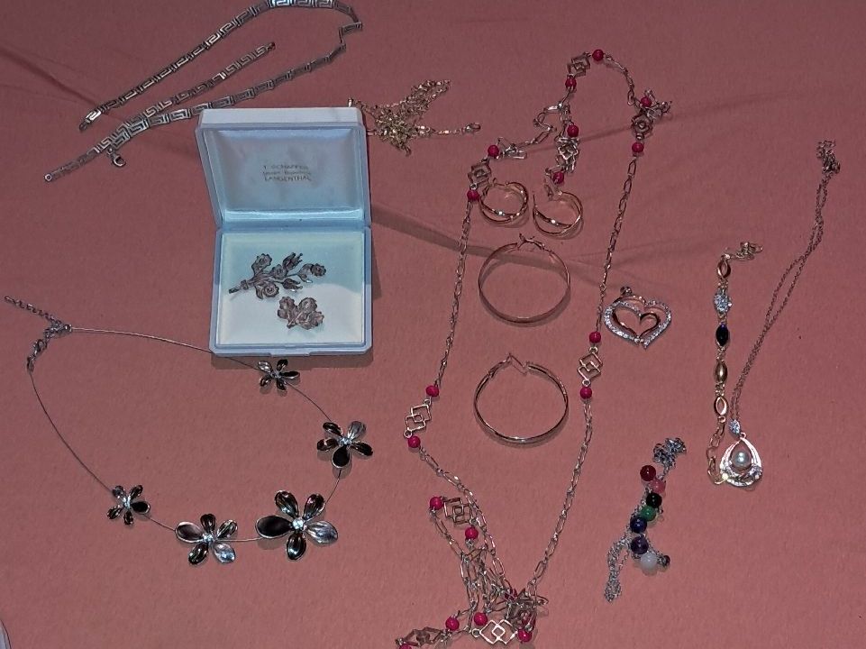 Autres bijoux: Üppiges Schmuck-Überraschungspaket – D'occasion à Gerlafingen par kaple 1