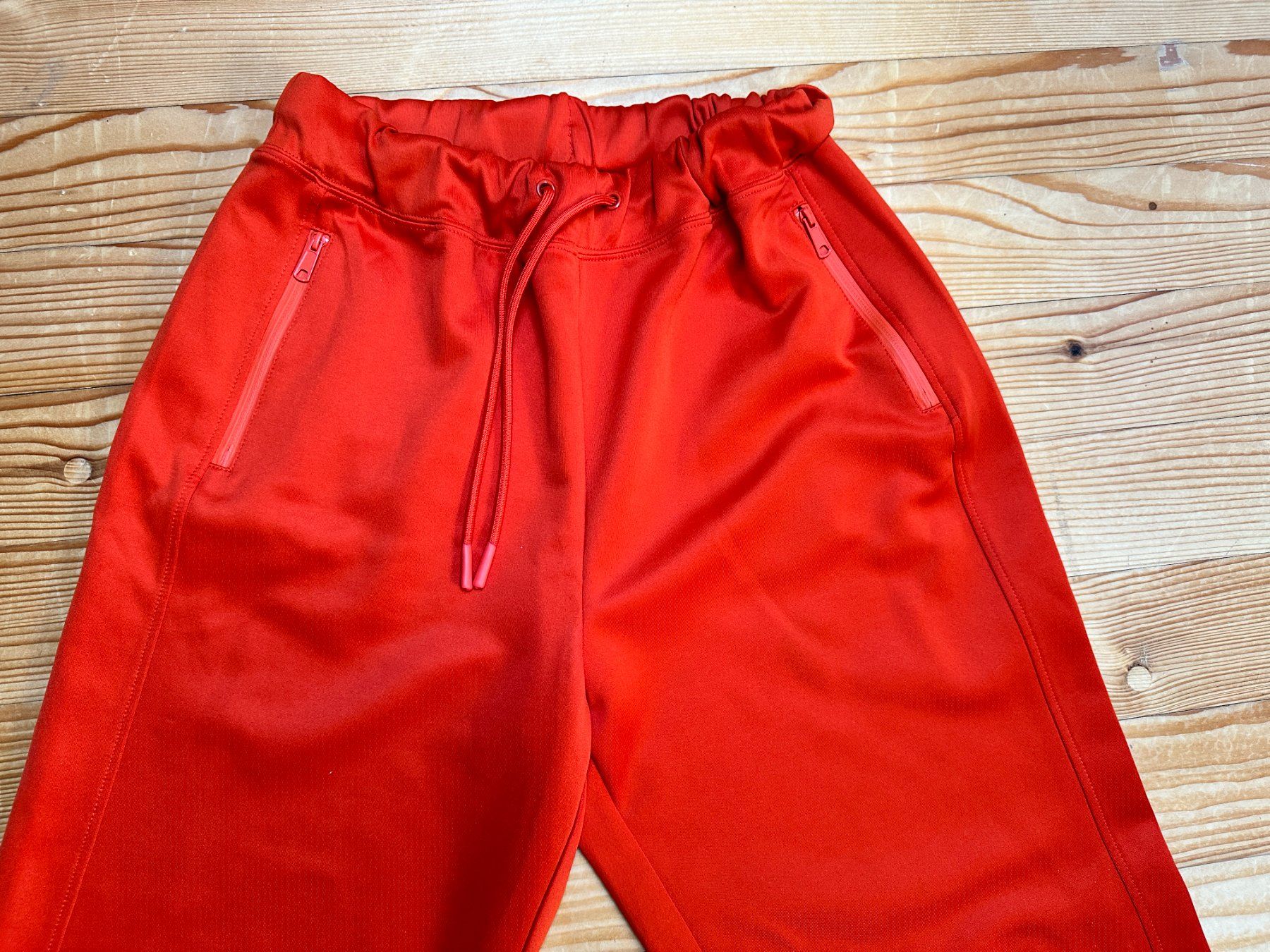 H&M Pantaloni: H&M Trainer Jacke+Hose Gr.S – Usato da Gümmenen venduto da FelizitasHermann 4