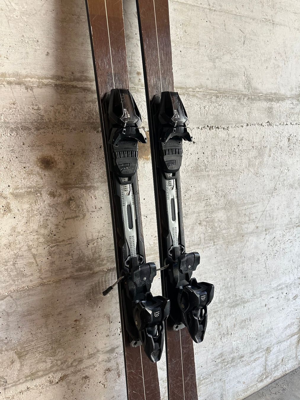 Sci: MACH Ski 176CM – Usato da Emmenbrücke venduto da karkarkar 2