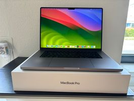 Apple MacBook Pro M1 Pro (1TB) 16" Space Grey
