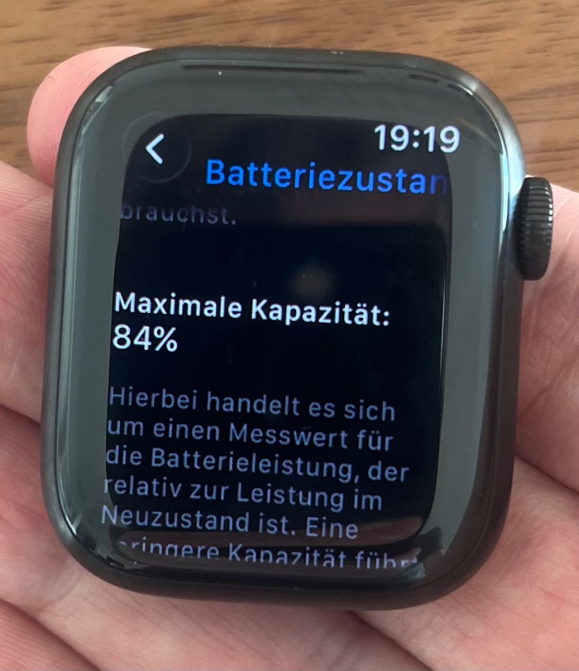 Apple Smartwatch: Apple Watch Series 7, 41mm, Titanium SpaceBlack – Usato da Au SG venduto da fabian.brunner 2