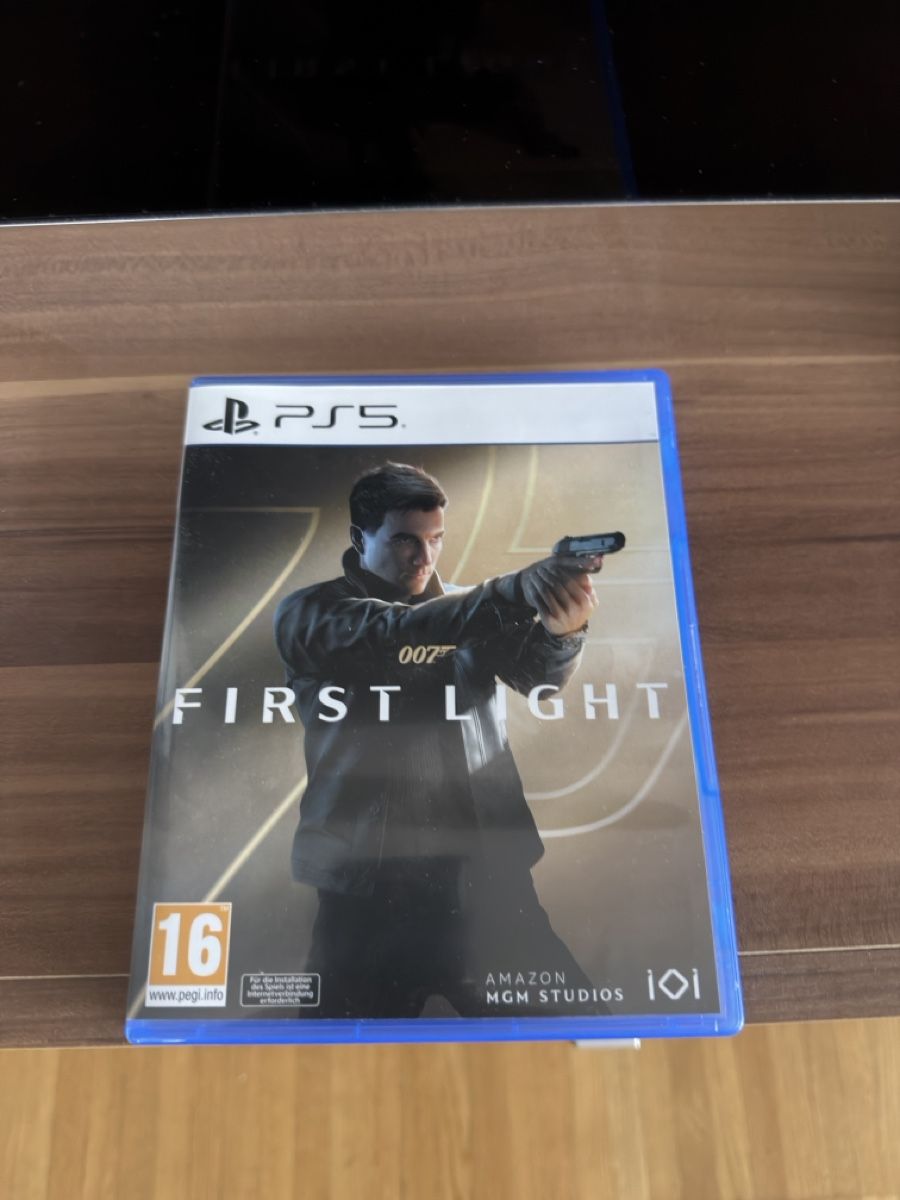 Jeux: PS5 007 First Light – D'occasion à Thun par Red_dragon