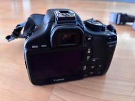 Canon EOS 550D mit 18-135mm Objektiv und Zubehör