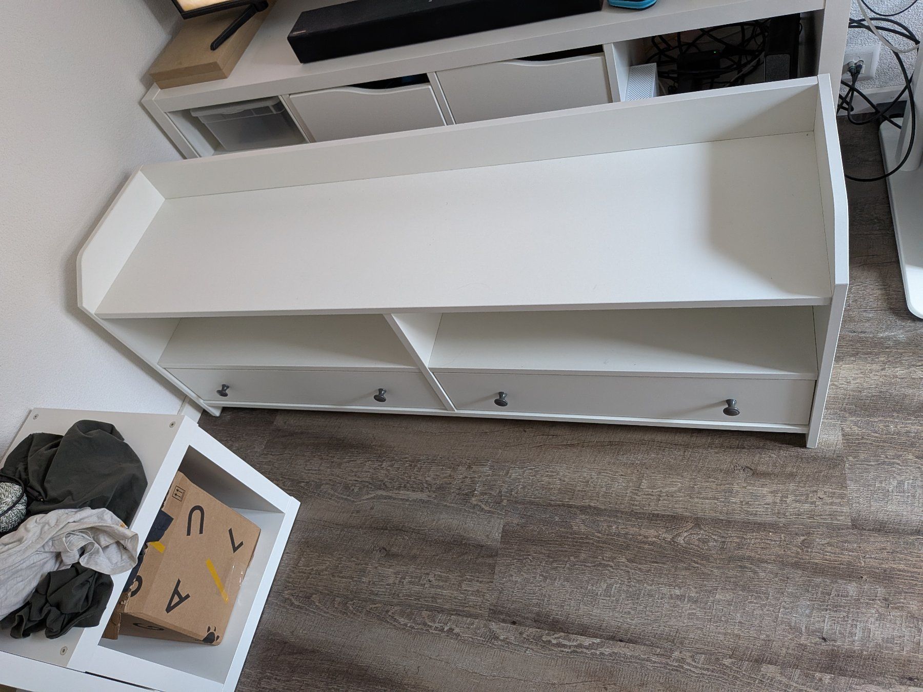 Ikea TV Möbel: IKEA Hauga TV Bank Weiss – Neu (gemäss Beschreibung) aus Brugg AG von GrizzoCH 1
