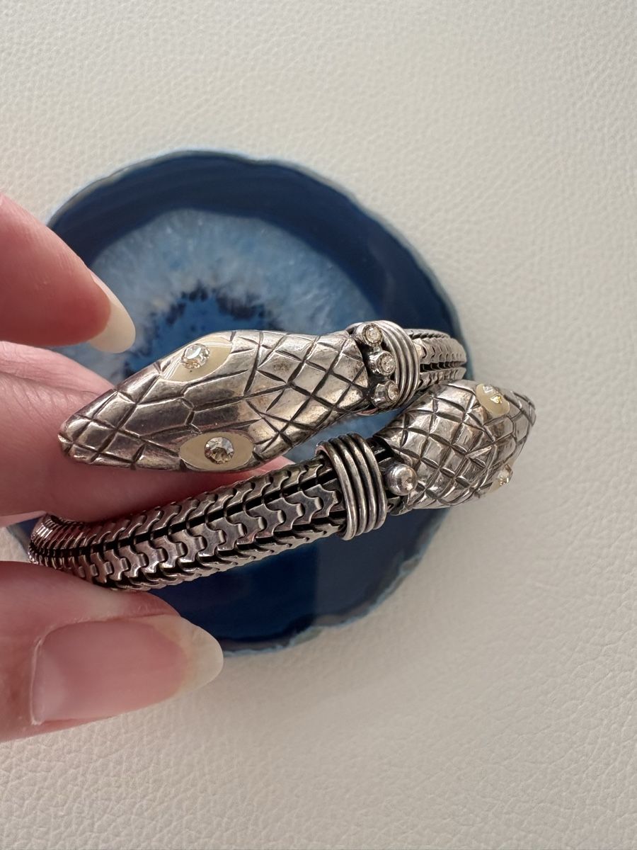 Armbänder & -reifen: vintage bracelet for a small wrist – Gebraucht aus Lausanne von oyu_hgg5 1