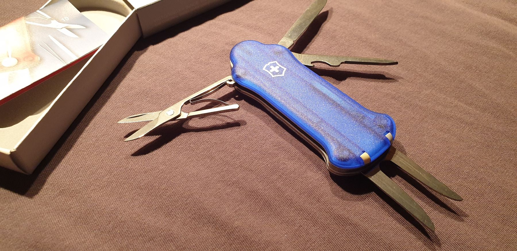 Victorinox Taschenmesser: Victorinox Blaue Golf Tool Sackmesser Electrolux NEU – Neu und originalverpackt aus Val D Illiez von SnowRoof 1