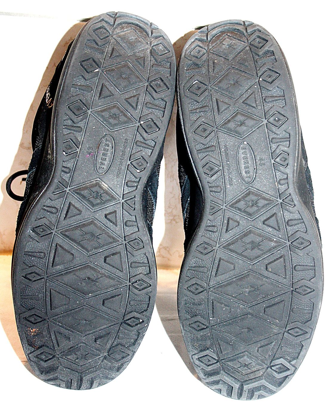 Scarpe da uomo: Everest Gesundheitsschuhe Gr. 43 – Usato da Baar venduto da 2cvbaar 1