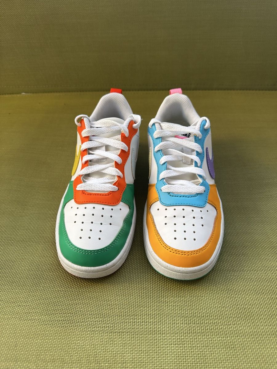 Nike Scarpe per ragazzi: Baskets Nike multicolores taille 36 bon état – Usato da Châtelaine venduto da Alexandra.jankowski 3
