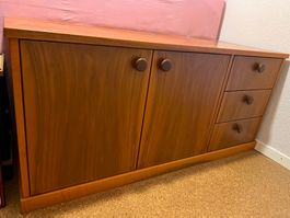 Kommode Holz eine Doppeltüre und 3 Schubladen