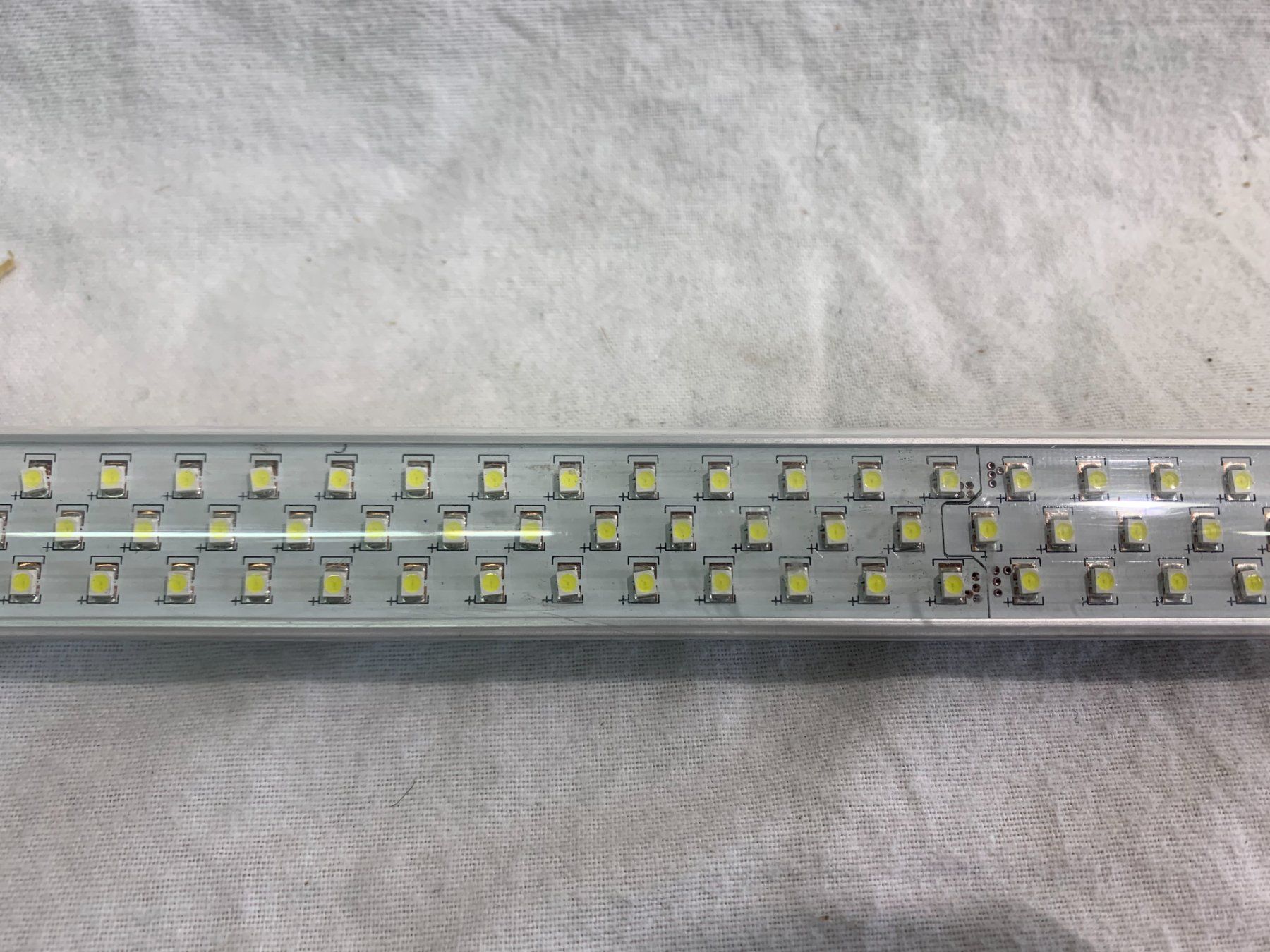 Lampen: 150cm LED Röhre (R32) – Neu (gemäss Beschreibung) aus Däniken SO von Profog1 2