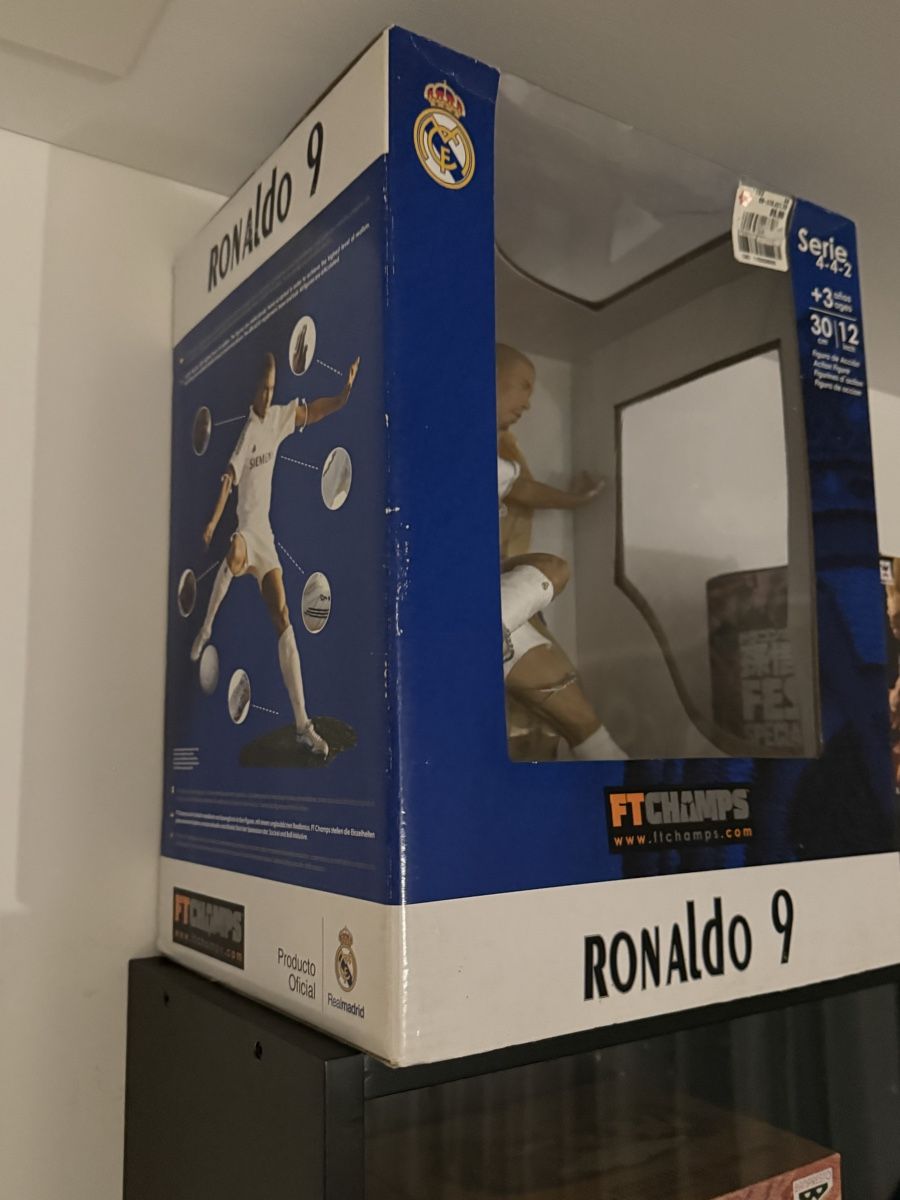 Ronaldo R9-FTChamps 30cm-OVP (Neu (gemäss Beschreibung)) in Landquart ...