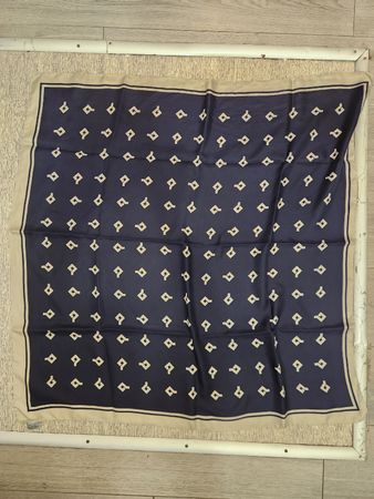 Foulard AMBIANCE Krefeld soie foulard femme motif