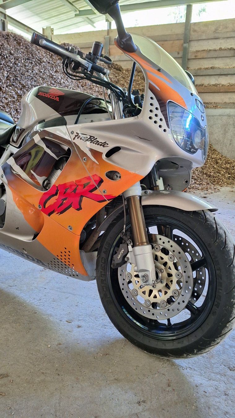 Honda Strasse: Honda CBR 900RR SC28 – Gebraucht aus Zwingen von lahonda11 4