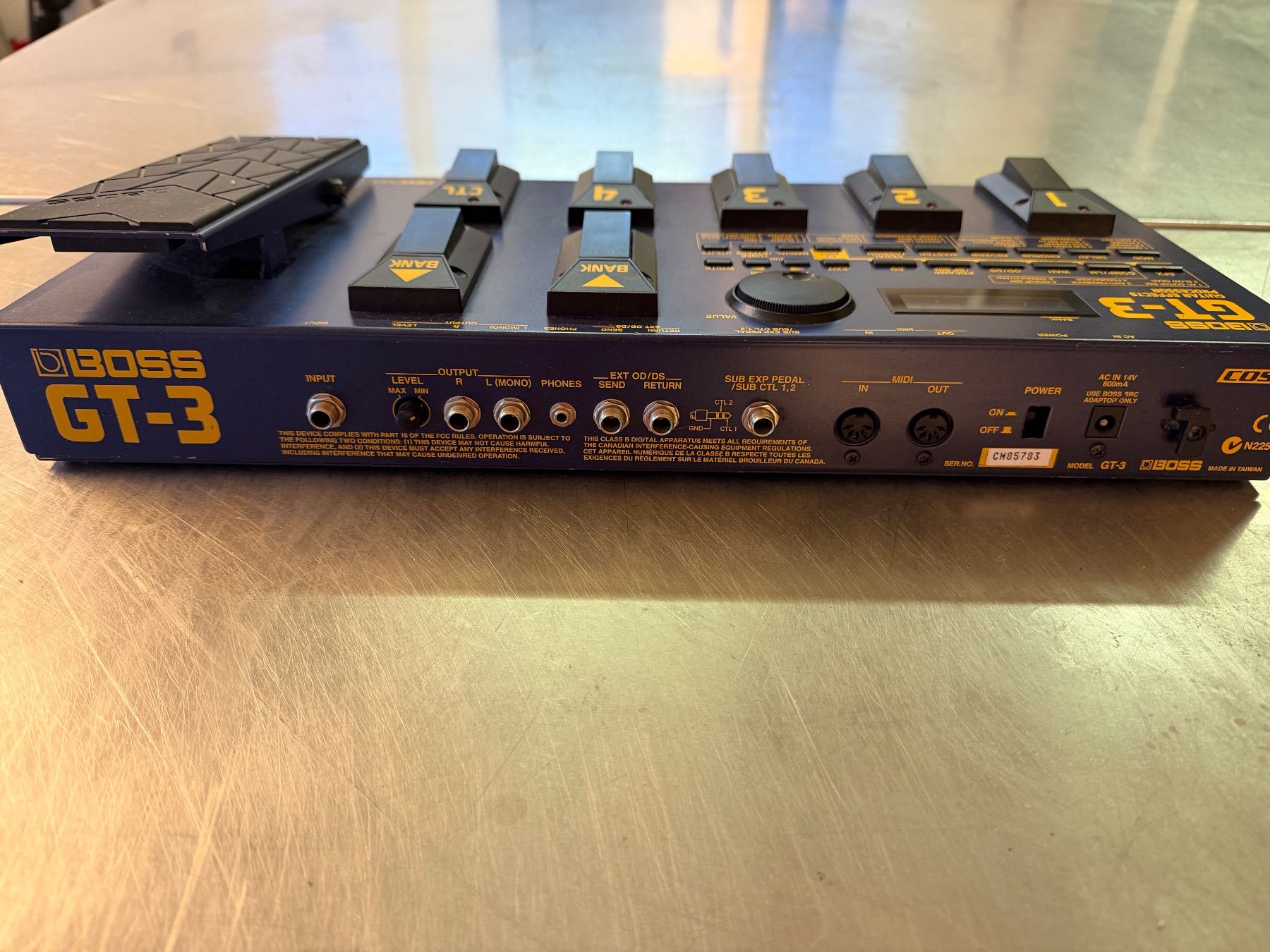 Strumenti musicali: Boss GT-3 – Guitar Effects Processor – Usato da Zürich venduto da raymusic 2