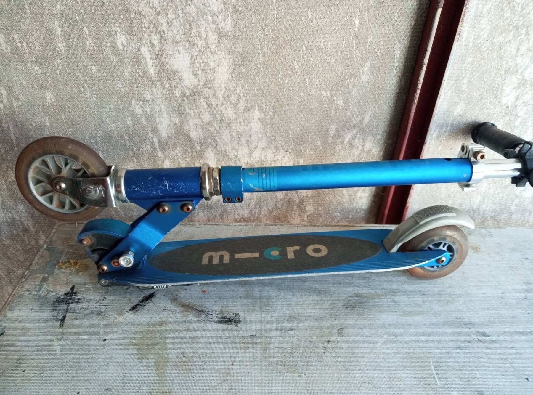 Micro Kickboard: Trottinette pliable M-cro – D'occasion à Bienne par Daniel_Schader