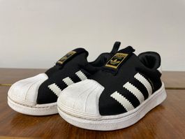 ADIDAS Superstar Sneakers Gr. 24 klassisch schwarz-weiss