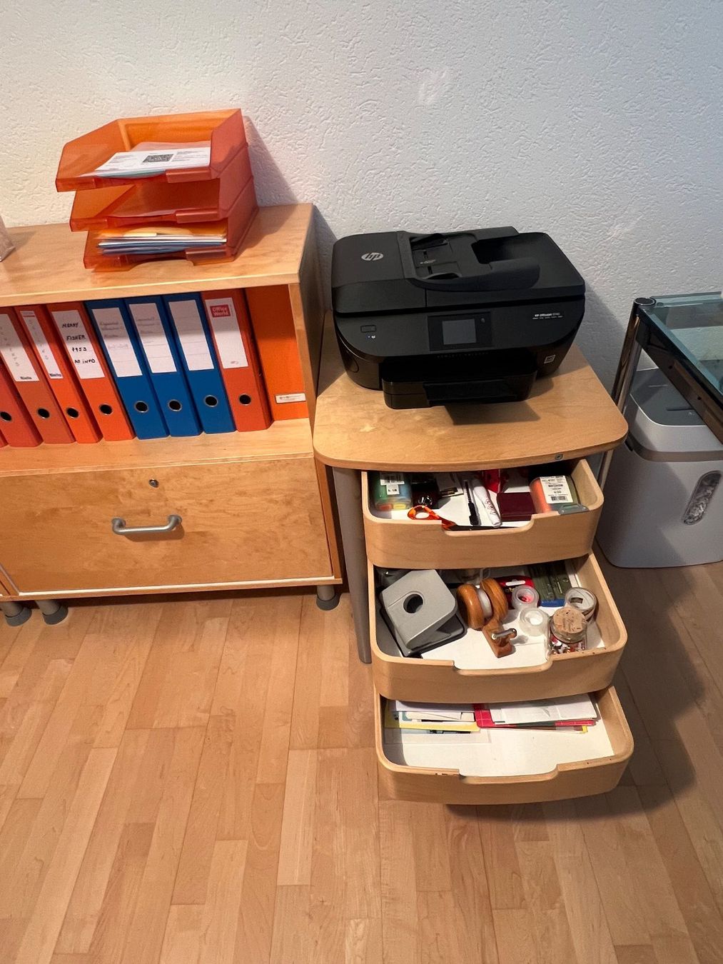 Armoires: Büromöbel Kombination, 6-teiliges Set – D'occasion à Thalwil par Chris0123 1