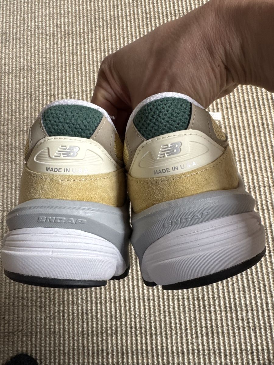 New Balance Scarpe da uomo: New Balance 990 V6 – Nuovo (secondo la descrizione) da Coppet venduto da 63psells 3