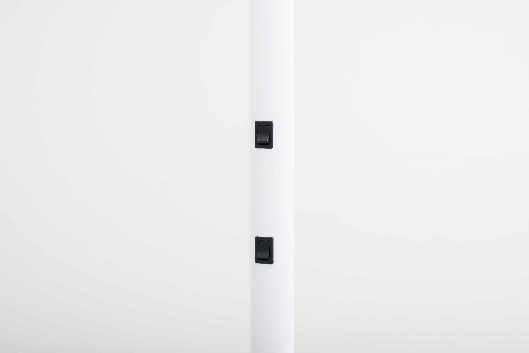 Lampade: Kandem Stehleuchte MP-R ws LED in Weiss – Usato da Zürich venduto da STUZH38 4