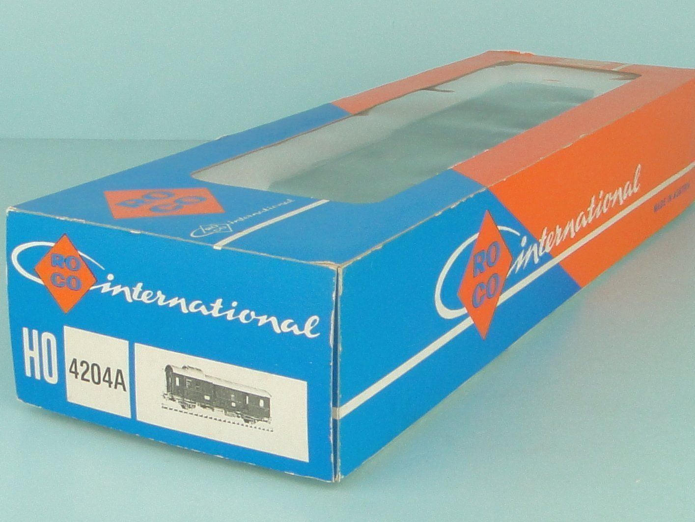 Roco Modellini di ferrovie: Roco 4204A DB Gepäckwagen WS/AC – Usato da Bülach venduto da cann11 1