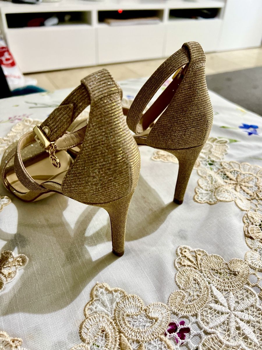 Scarpe da donna: MICHAEL Michael Kors KODA - Riemensandalette – Nuovo (secondo la descrizione) da Zürich venduto da tub_bl7s 1