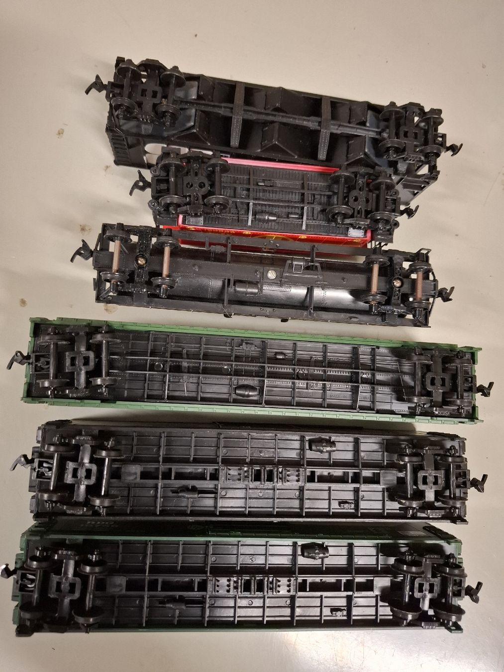 Modelleisenbahnen: Sechs Stück Güterwagen H0 NEU – Neu und originalverpackt aus Schwanden-Brienz von Burgiba3000 4