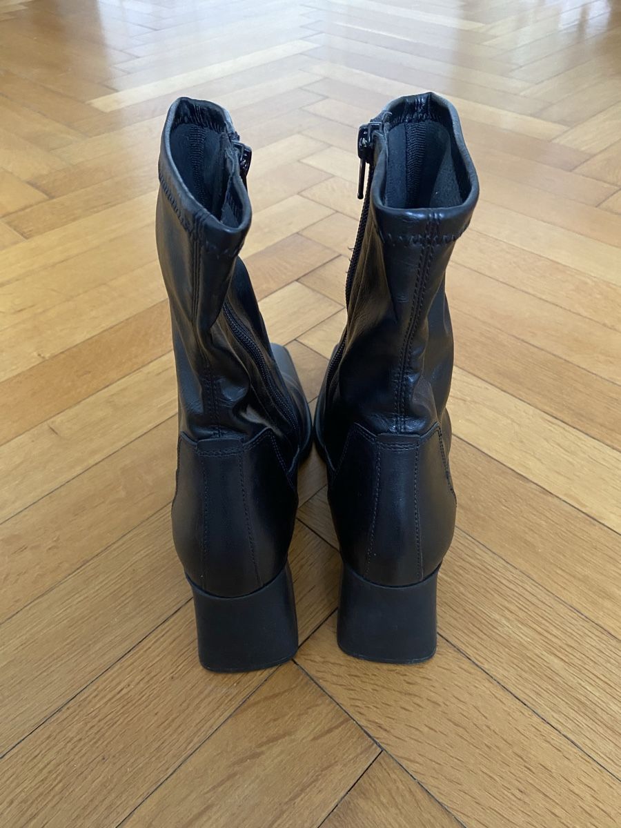 Vagabond Scarpe da donna: Vagabond Hedda Stiefelette Schwarz 40 – Usato da Bern venduto da Chunny 2