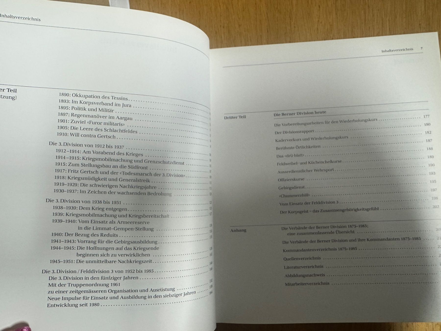 Livres: Die Berner Division 1875 - 1985 – D'occasion à Schüpfen par Musle2 2