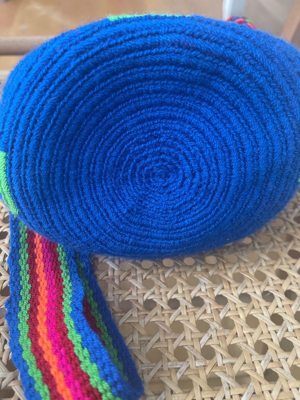 Borse da donna: Tasche multicolore gehäckelt gewoben – Usato da Nussbaumen AG venduto da HelenaDavid1910 3