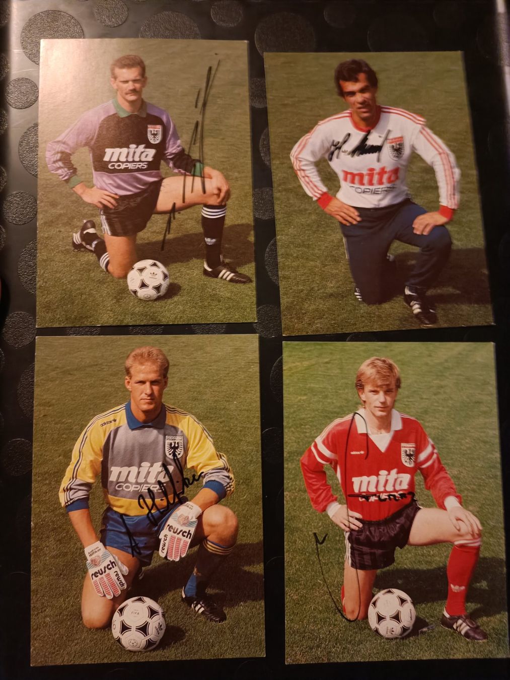 Autografi: FC Aarau - 4x handsignierte alte  Karte - Set 3 – Usato da Menziken venduto da Artographs