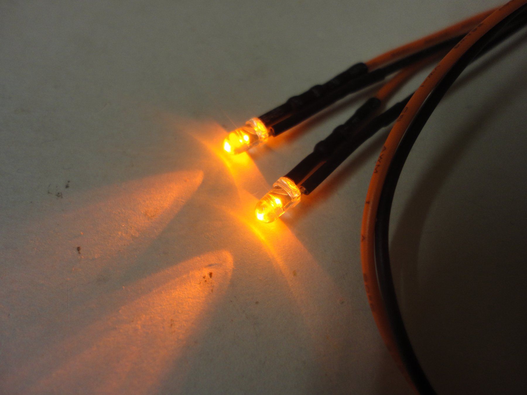 Modellismo RC: Pichler LED 3mm orange, Neu, ! – Nuovo e nell'imballaggio originale da Horgen venduto da RcModell