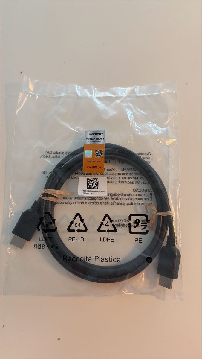 Cavi: HDMI Kabel Premium Neu – Nuovo e nell'imballaggio originale da Cham venduto da fra_5gmt