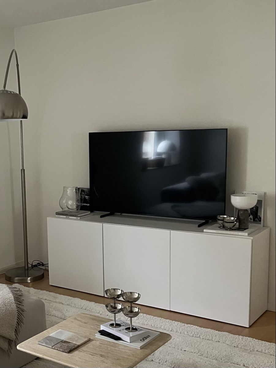 Ikea Mobili TV: Ikea Besta Sideboard / Kommode weiss – Usato da Zürich venduto da jes_cvp6 3