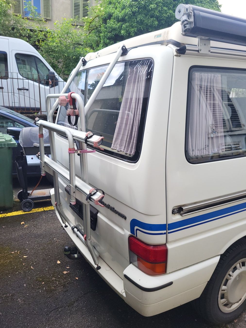 VW Veicoli da campeggio: VW T4 Multivan Reimo mit Schlafdach California – Usato da Baden venduto da kani02 5
