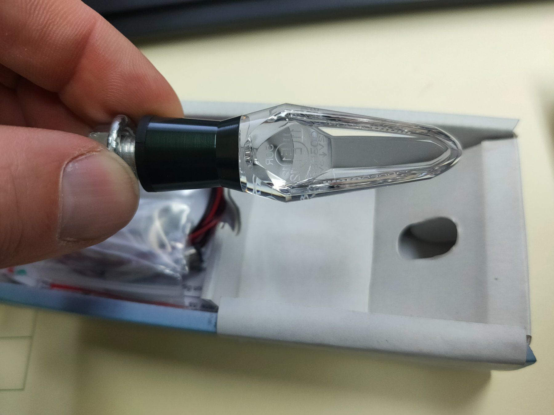 Tutti i ricambio per moto: LED-Blinker M-Blaze von Moto Gadget – Nuovo e nell'imballaggio originale da Worb venduto da peugeot85 1