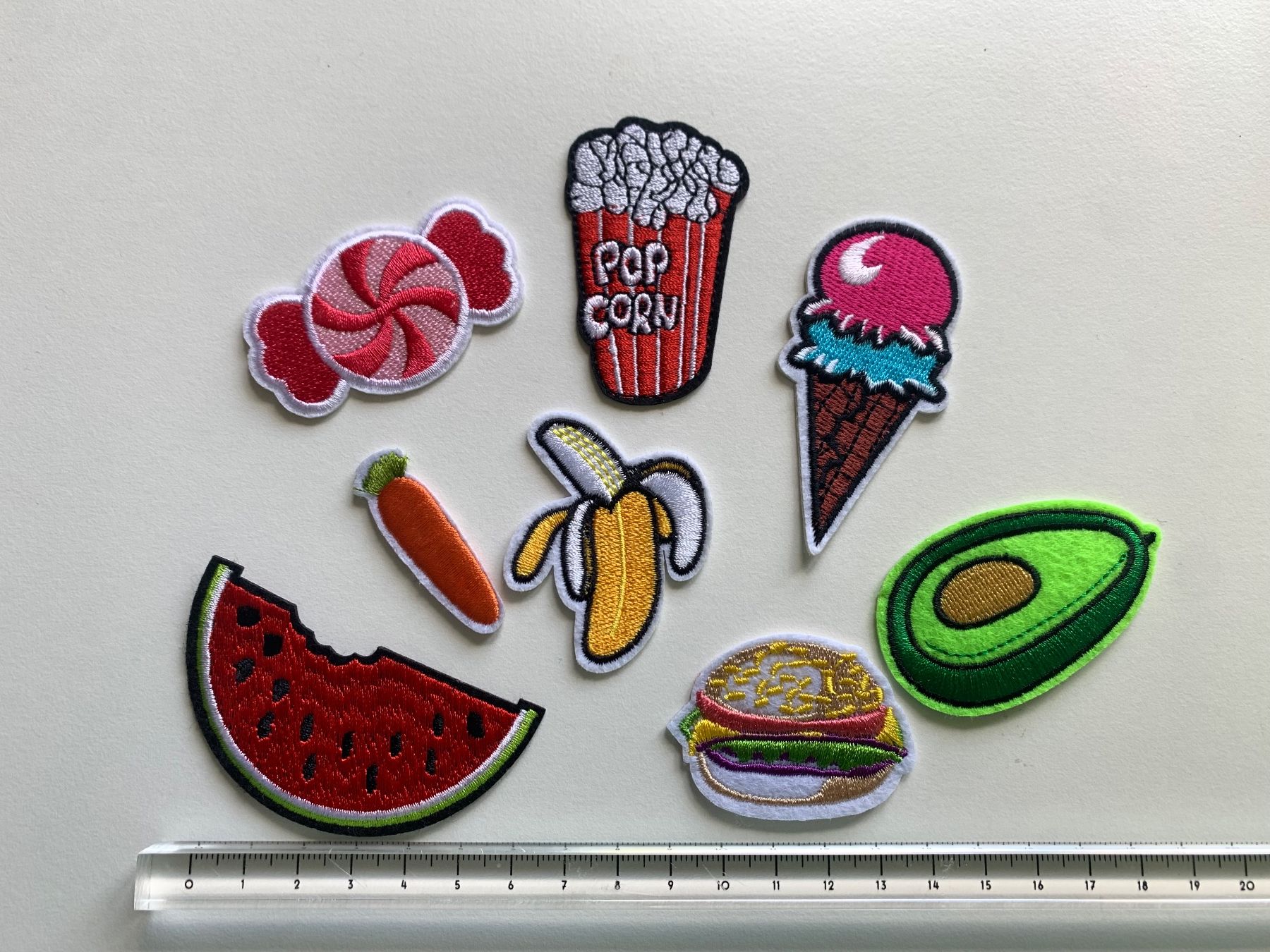 Toppe: 8x Früchte candy essen Aufnäher patches eis avocado etc. – Nuovo (secondo la descrizione) da Winterthur venduto da Doha20 1