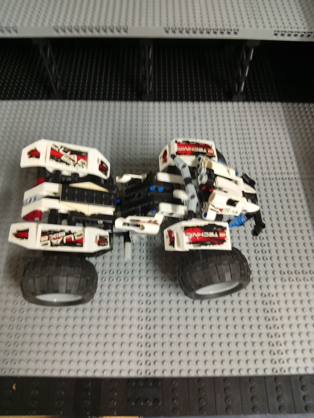Lego Kit di costruzioni: Lego Technic Fahrzeuge  – Usato da Trun venduto da kawak1 4